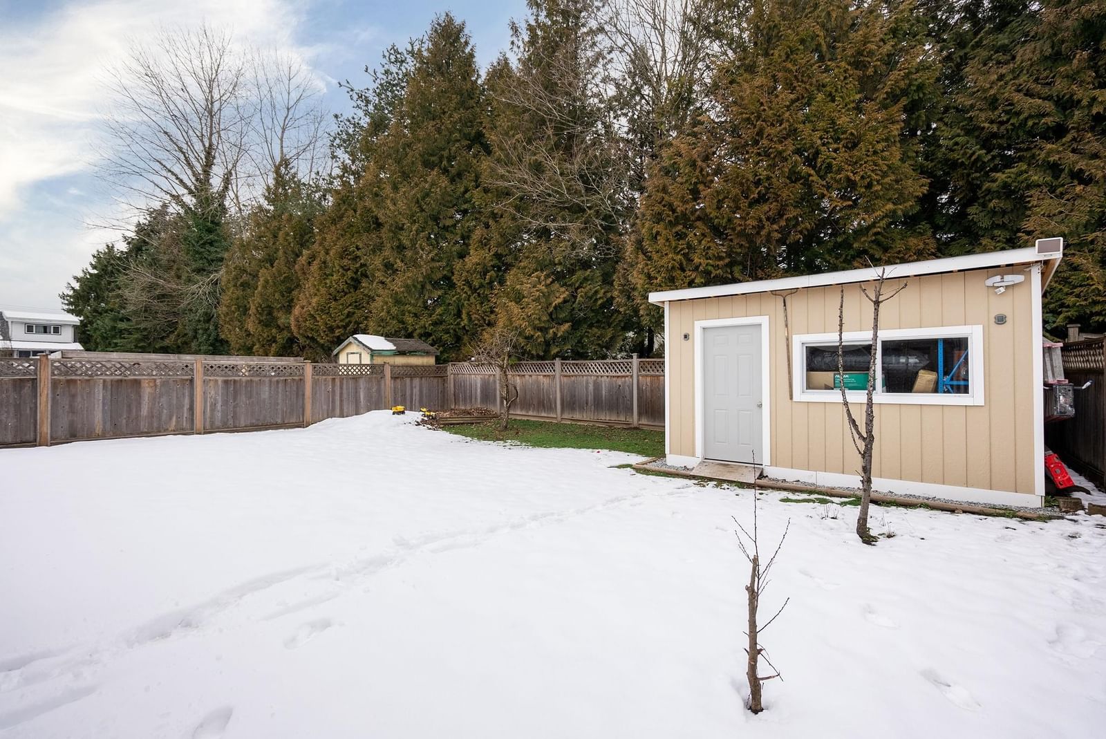 Listing Image 13