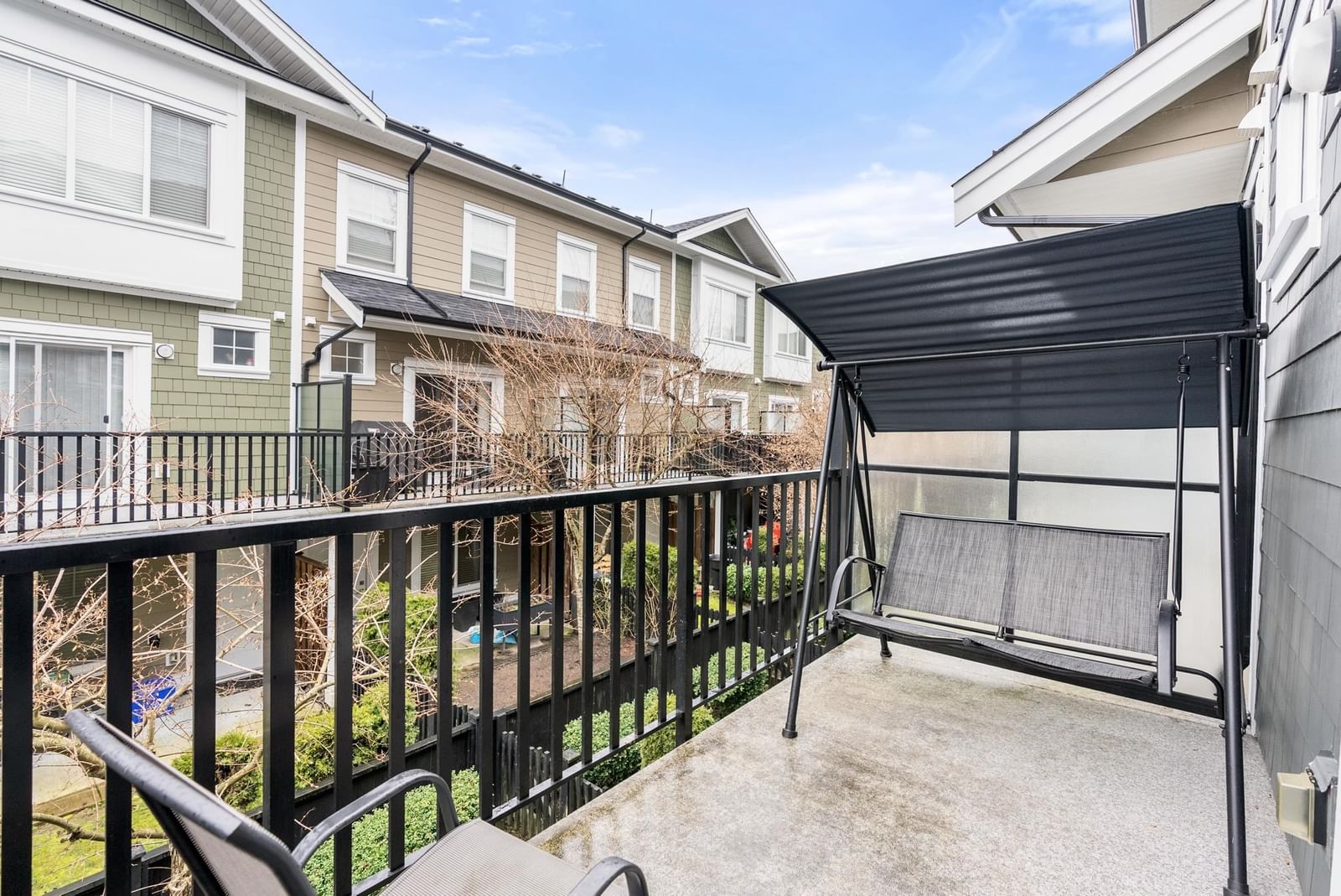 Listing Image 19