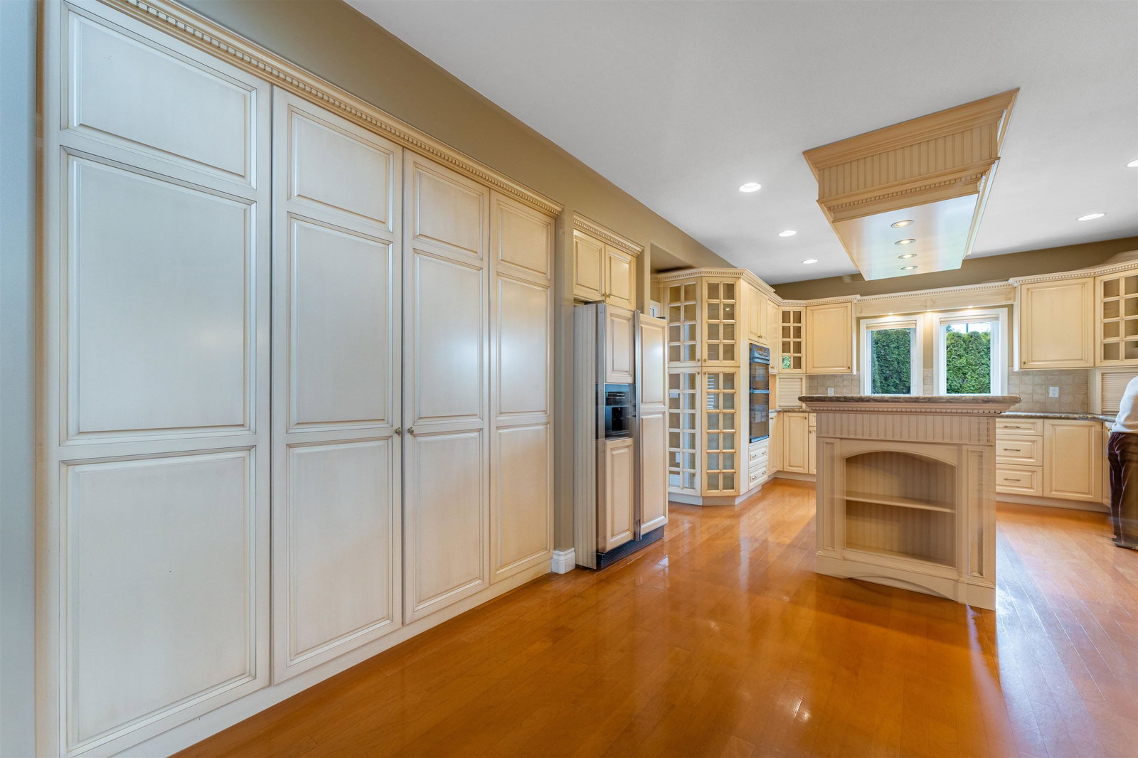 Listing Image 15