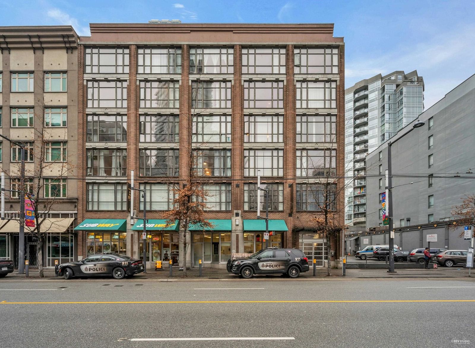 Listing Image 20