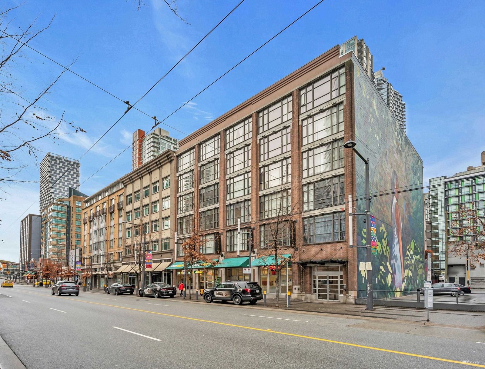 Listing Image 21