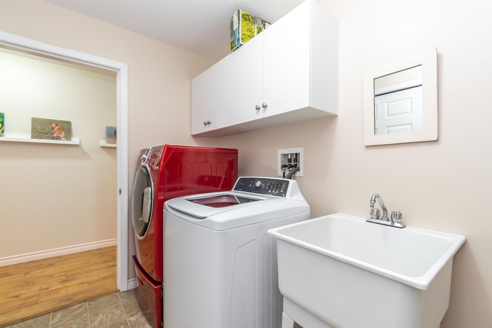 Listing Image 25