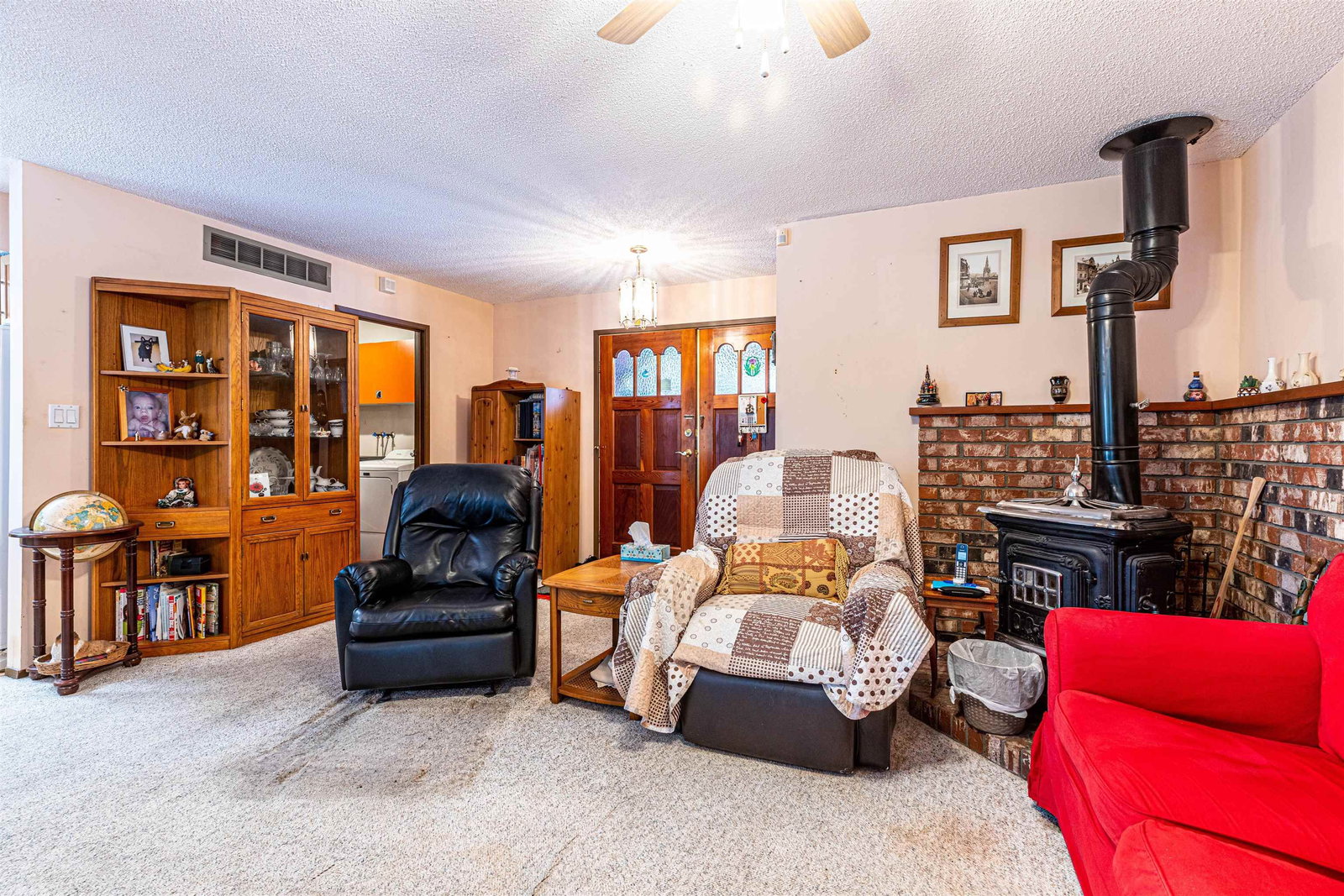 Listing Image 8