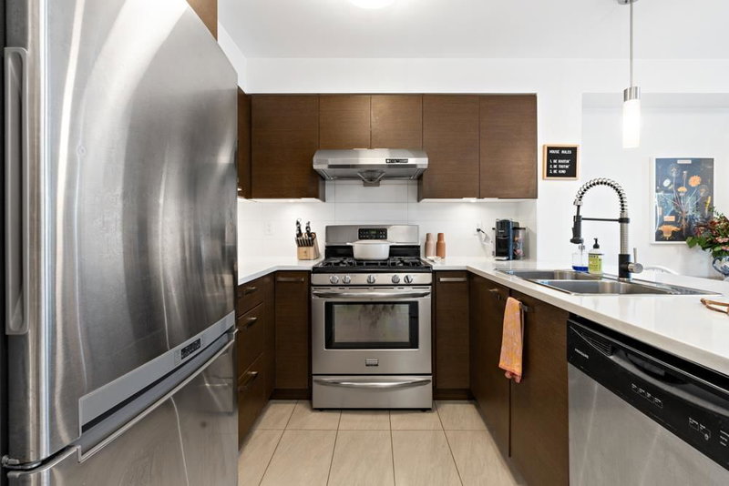 215 - 12339 Steveston Highway, Richmond, V6W 0B4 | Image 2