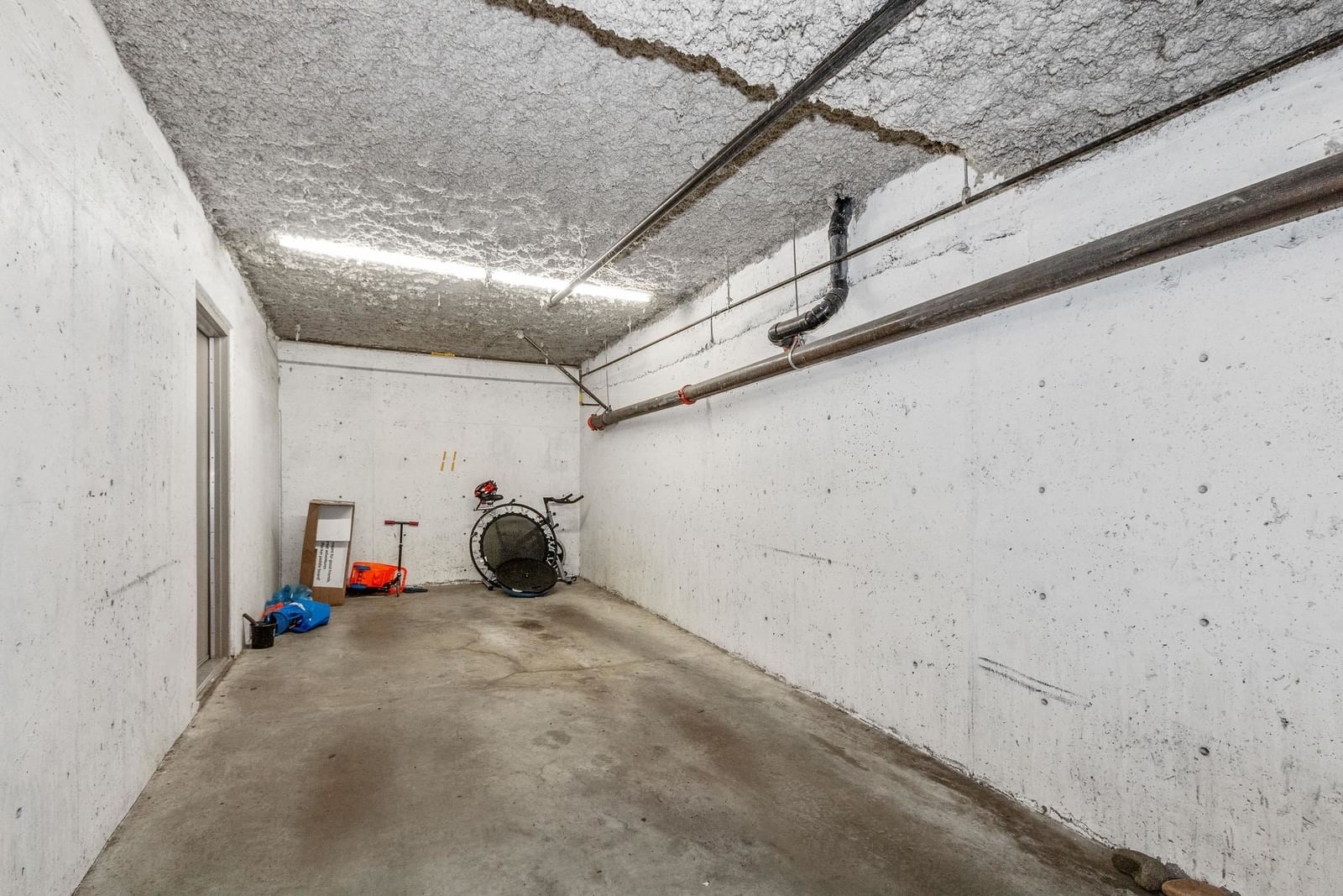 Listing Image 23