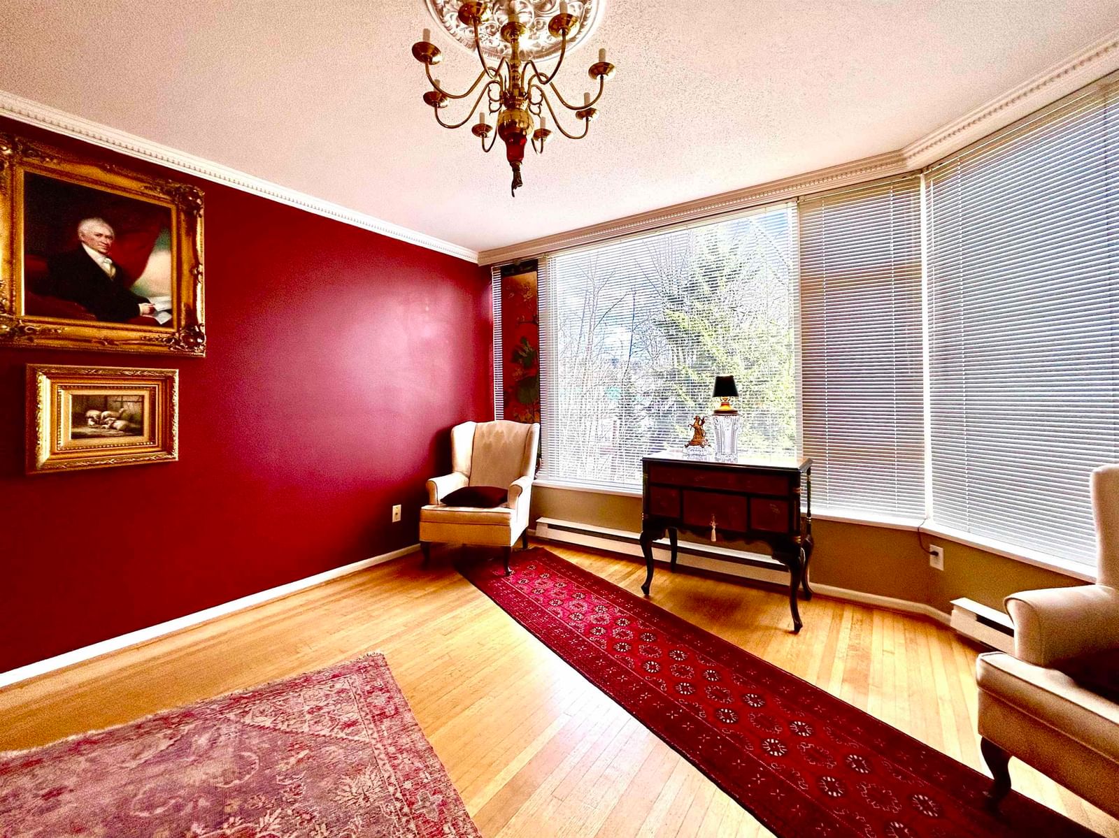 Listing Image 3