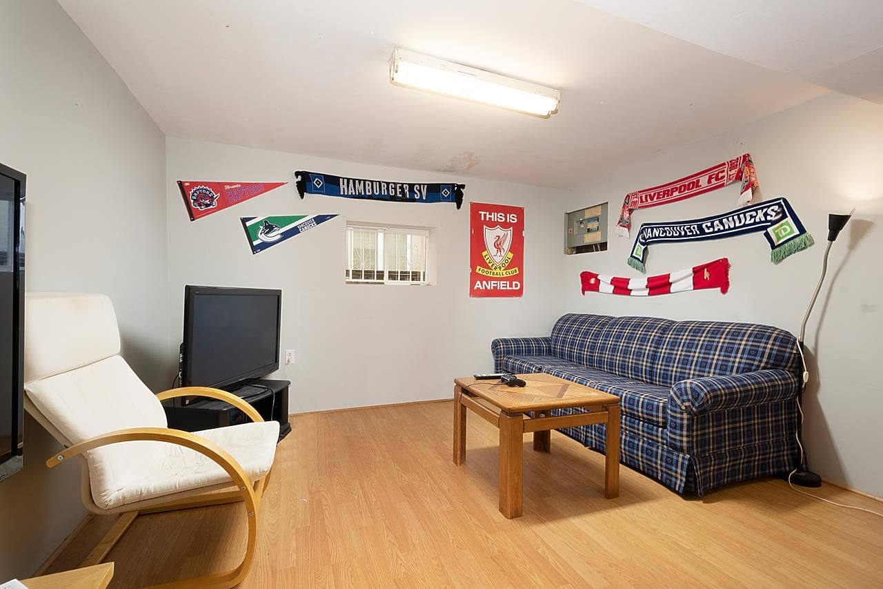 Listing Image 14