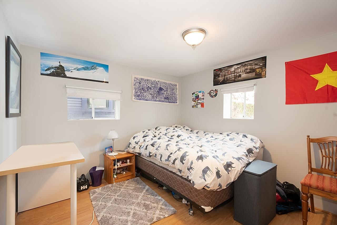 Listing Image 16