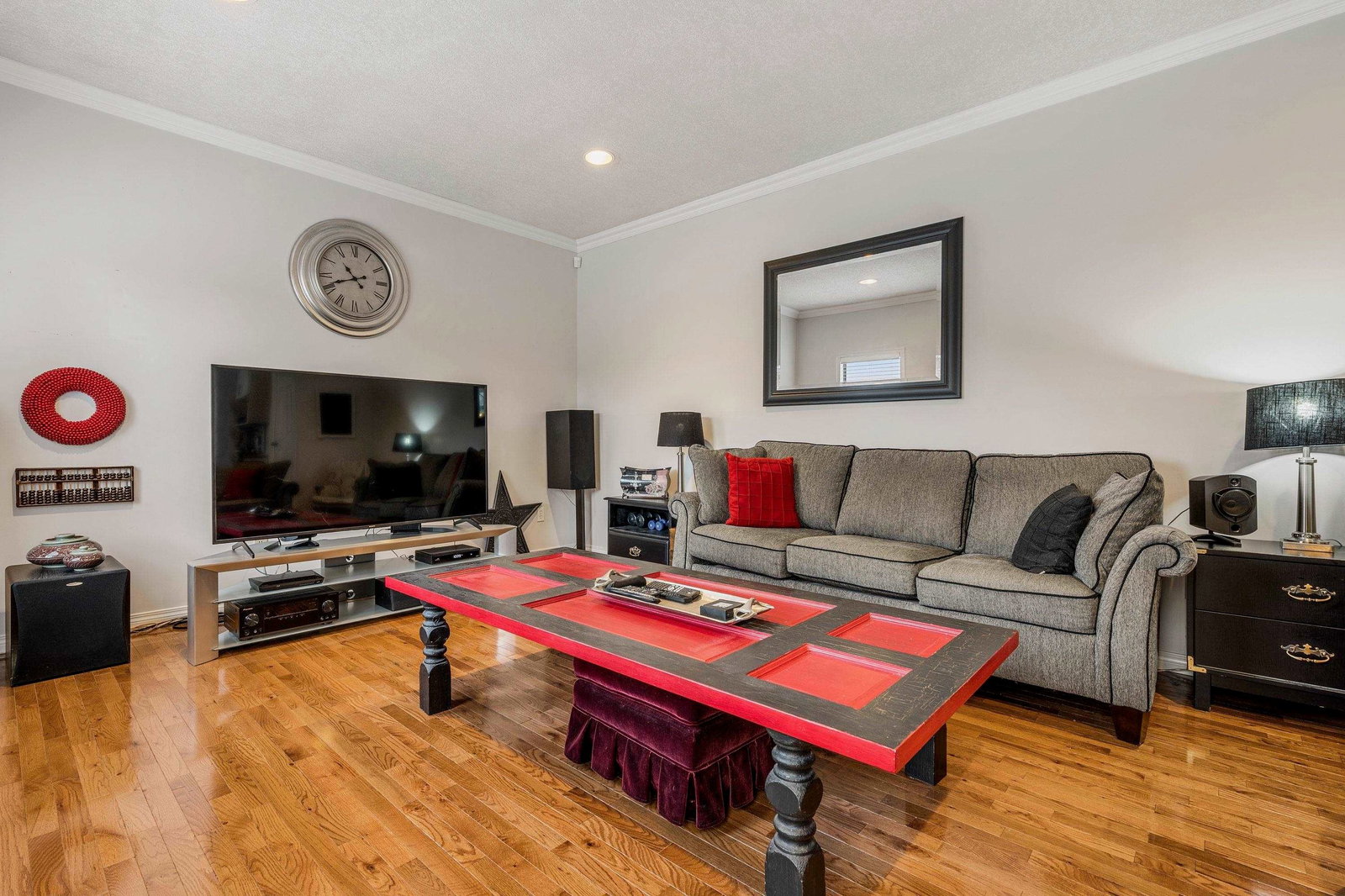 Listing Image 19