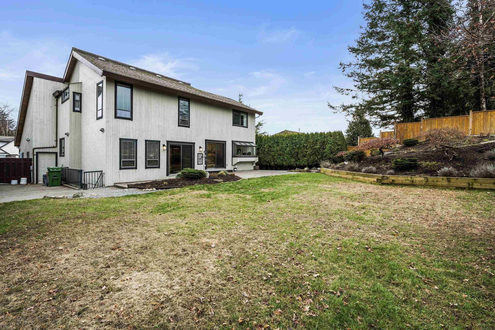 Listing Image 38