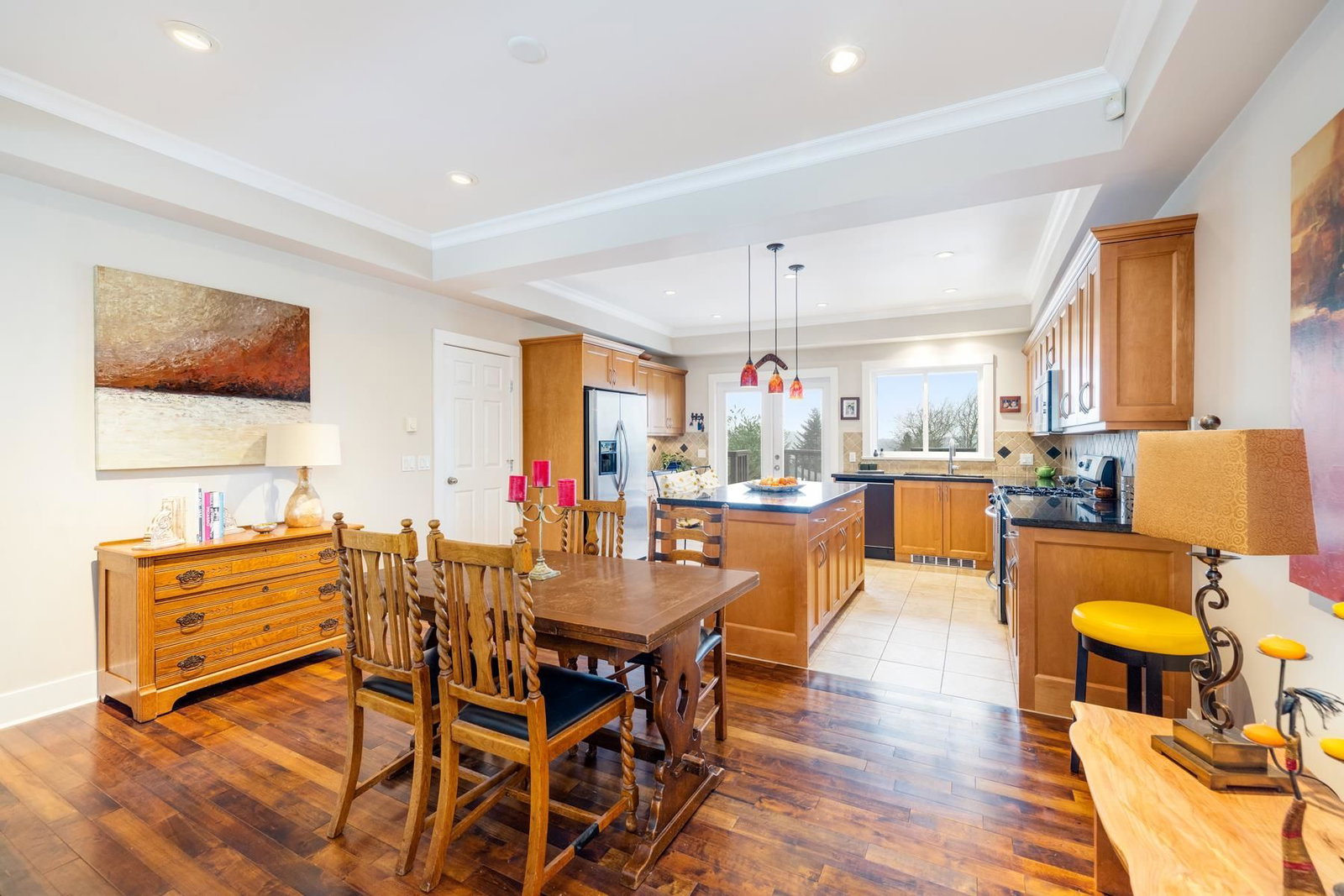 Listing Image 10