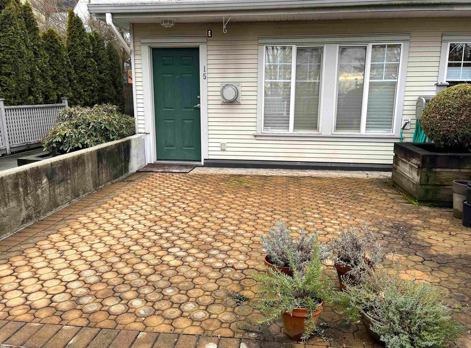 Listing Image 15