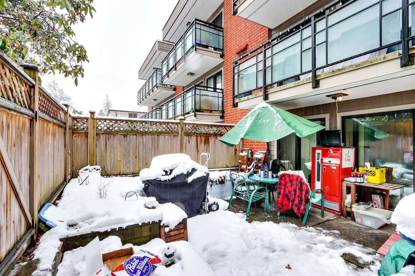 Listing Image 9