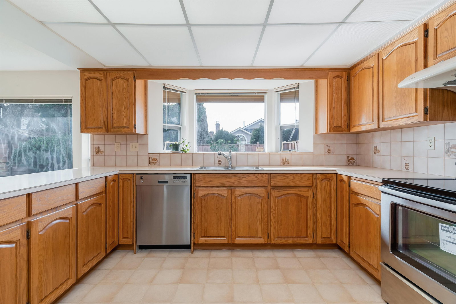 Listing Image 13