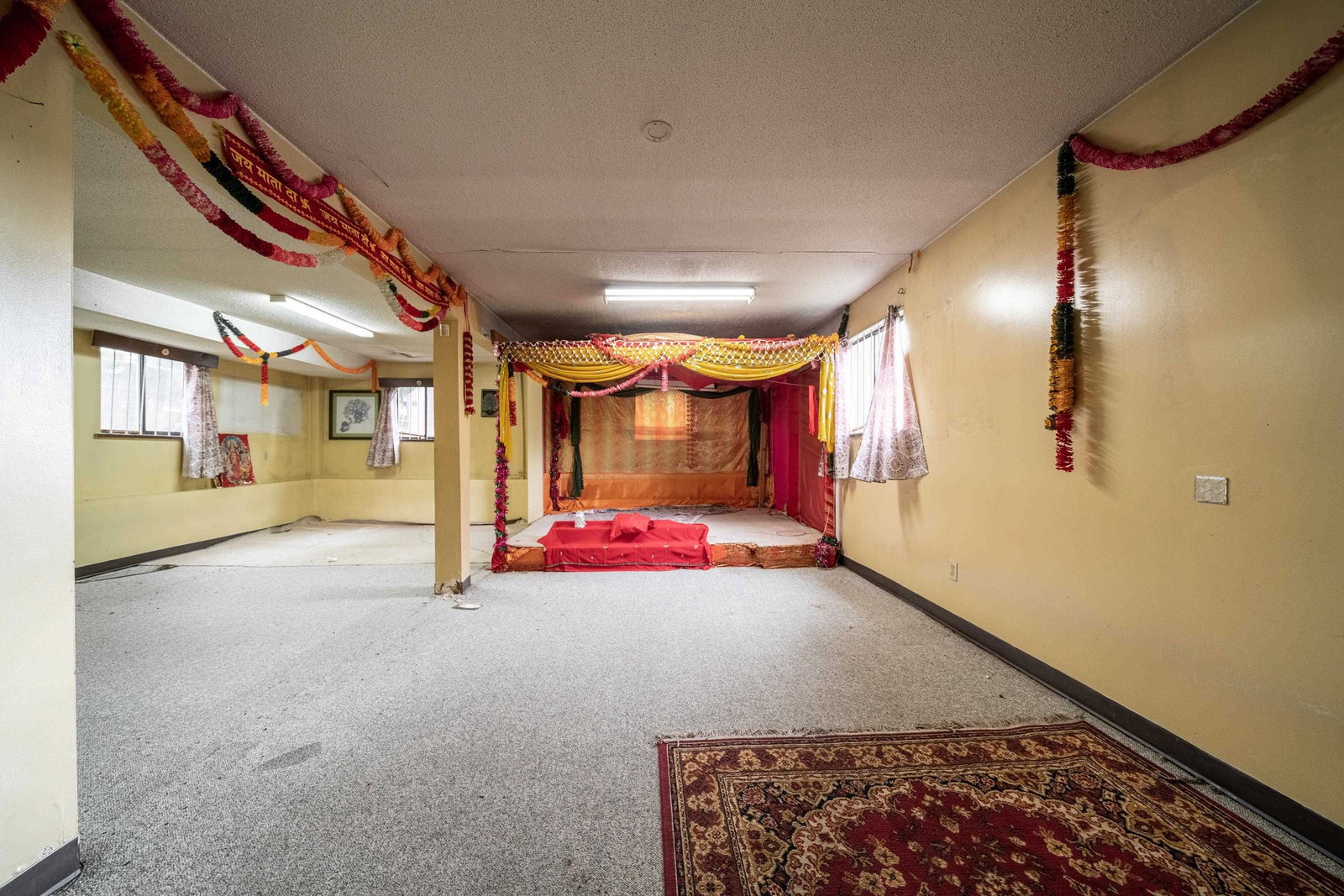 Listing Image 14
