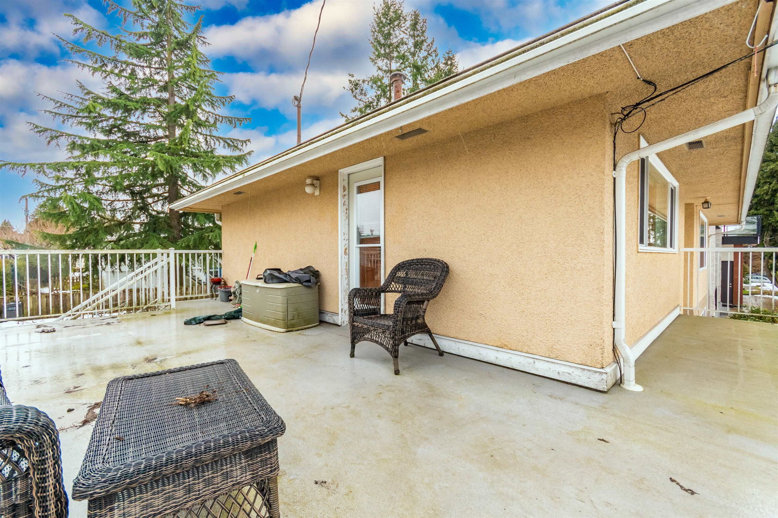 Listing Image 33