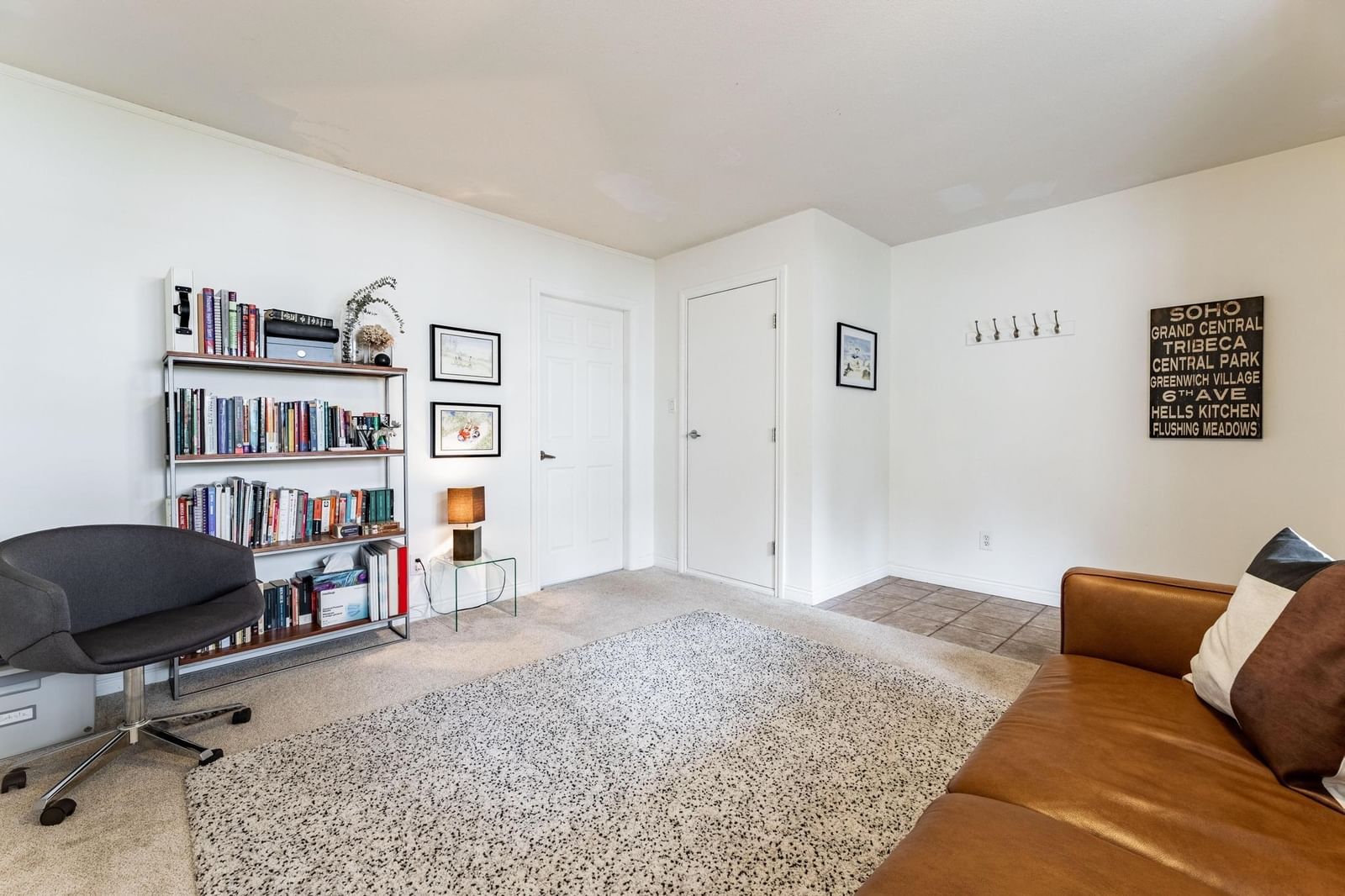 Listing Image 22