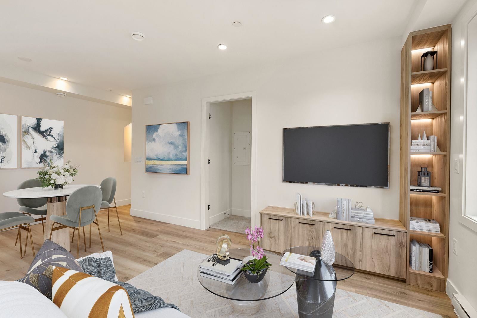 Listing Image 10