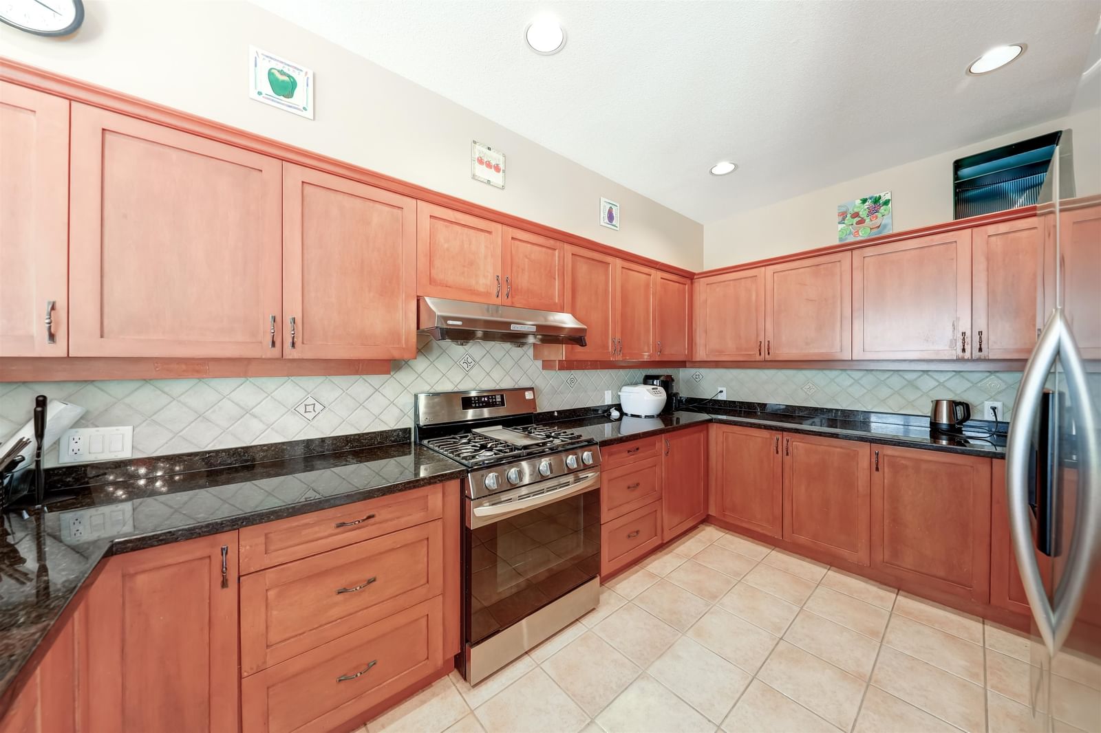 Listing Image 18