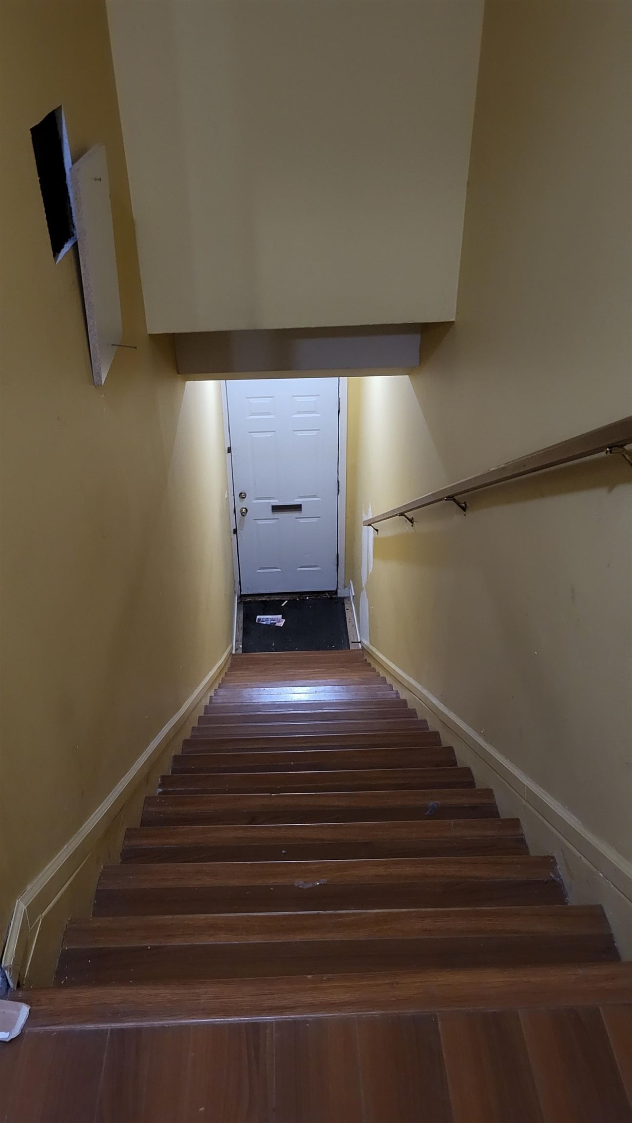 Listing Image 16
