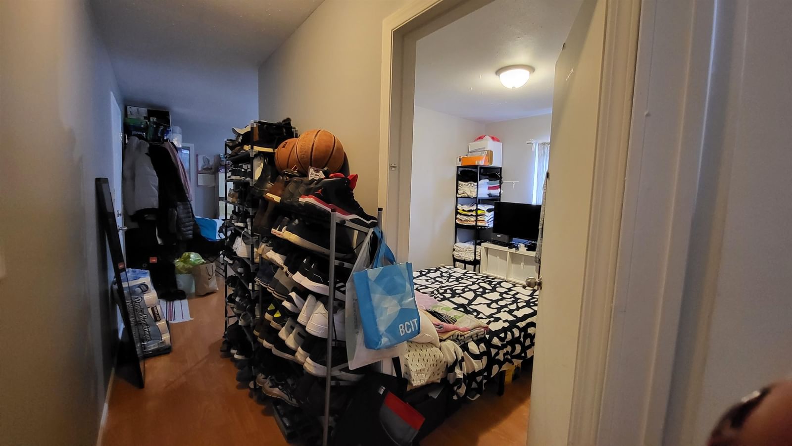 Listing Image 33