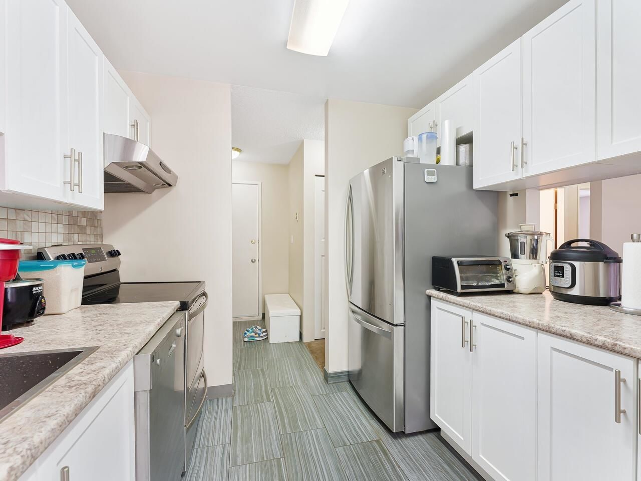 Listing Image 13