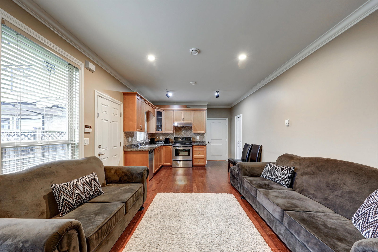 Listing Image 31