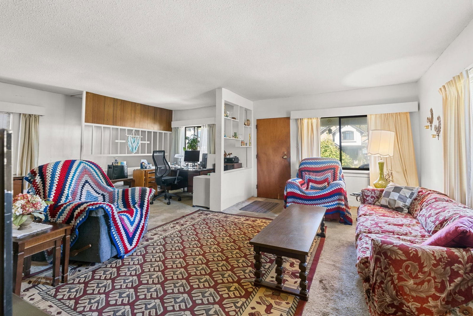 Listing Image 11