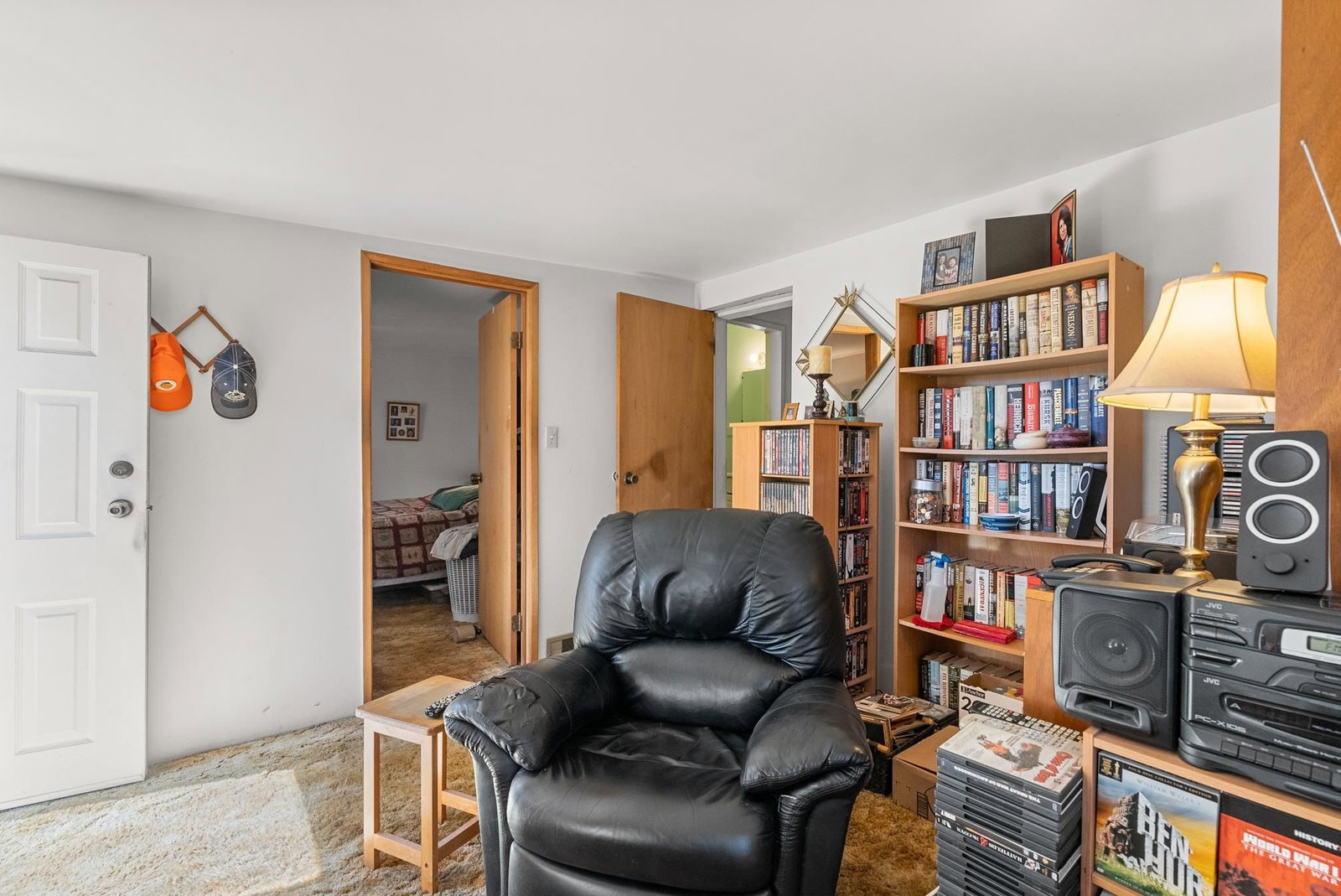Listing Image 25