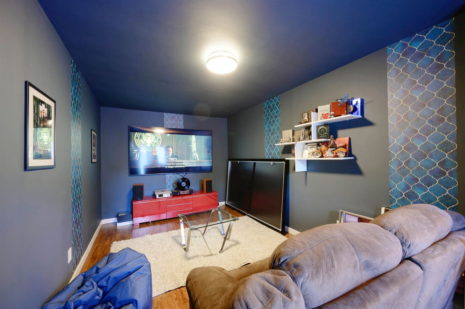 Listing Image 13