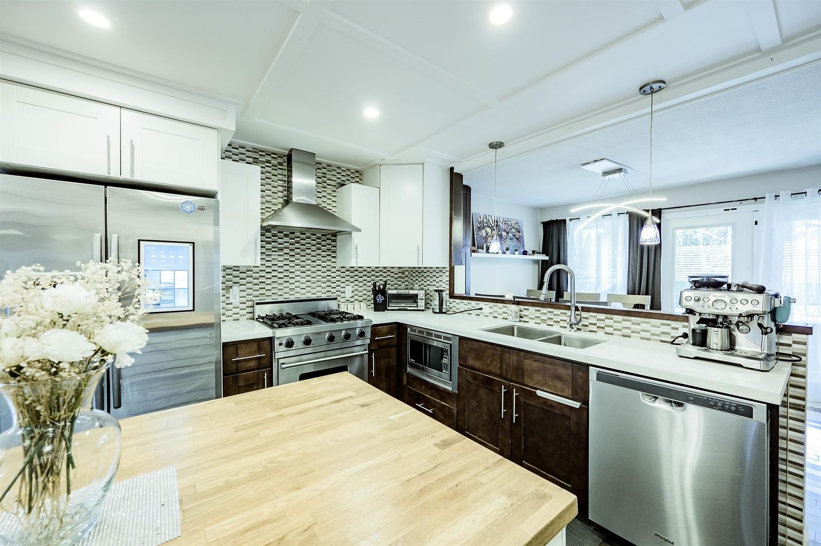 Listing Image 9