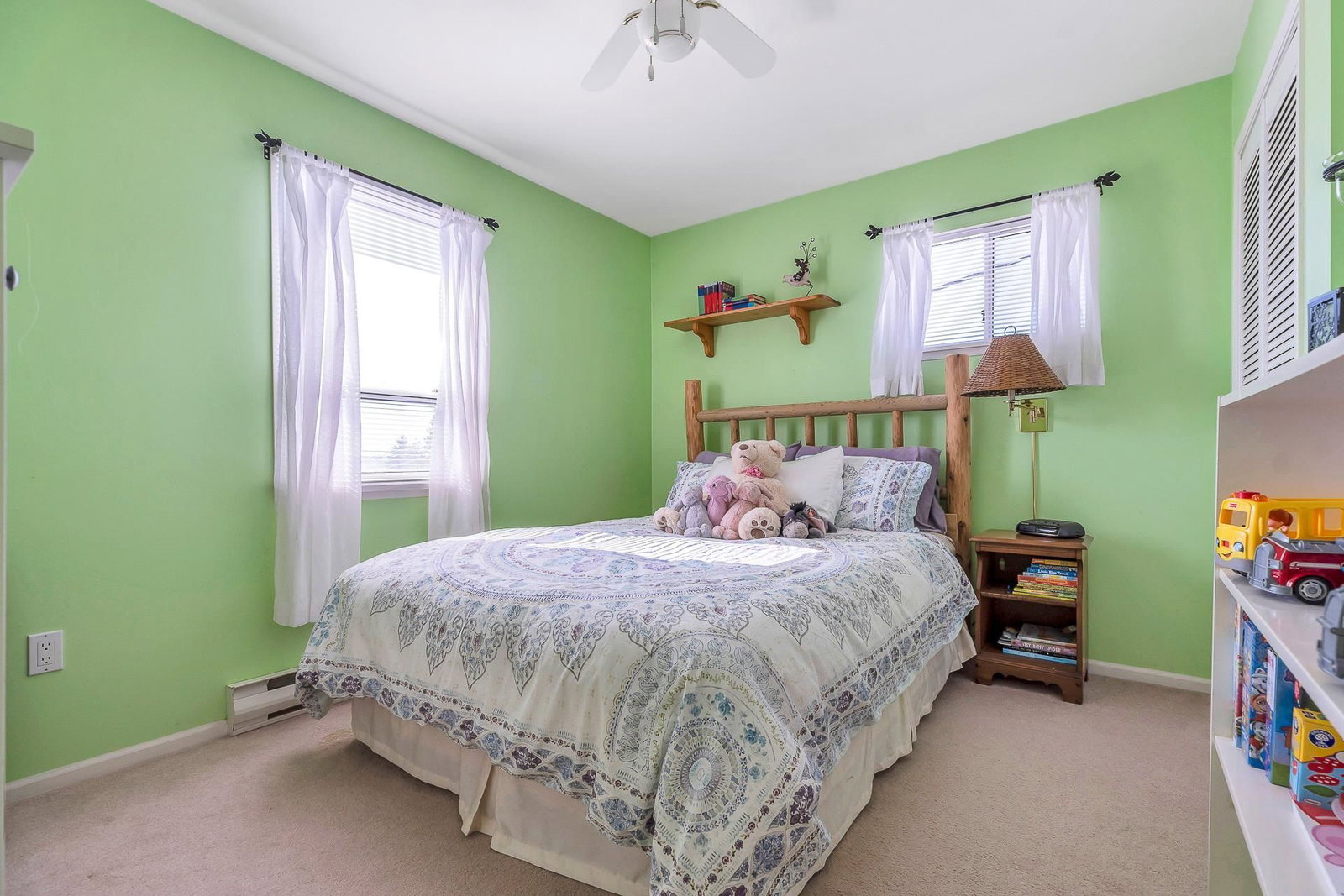 Listing Image 16