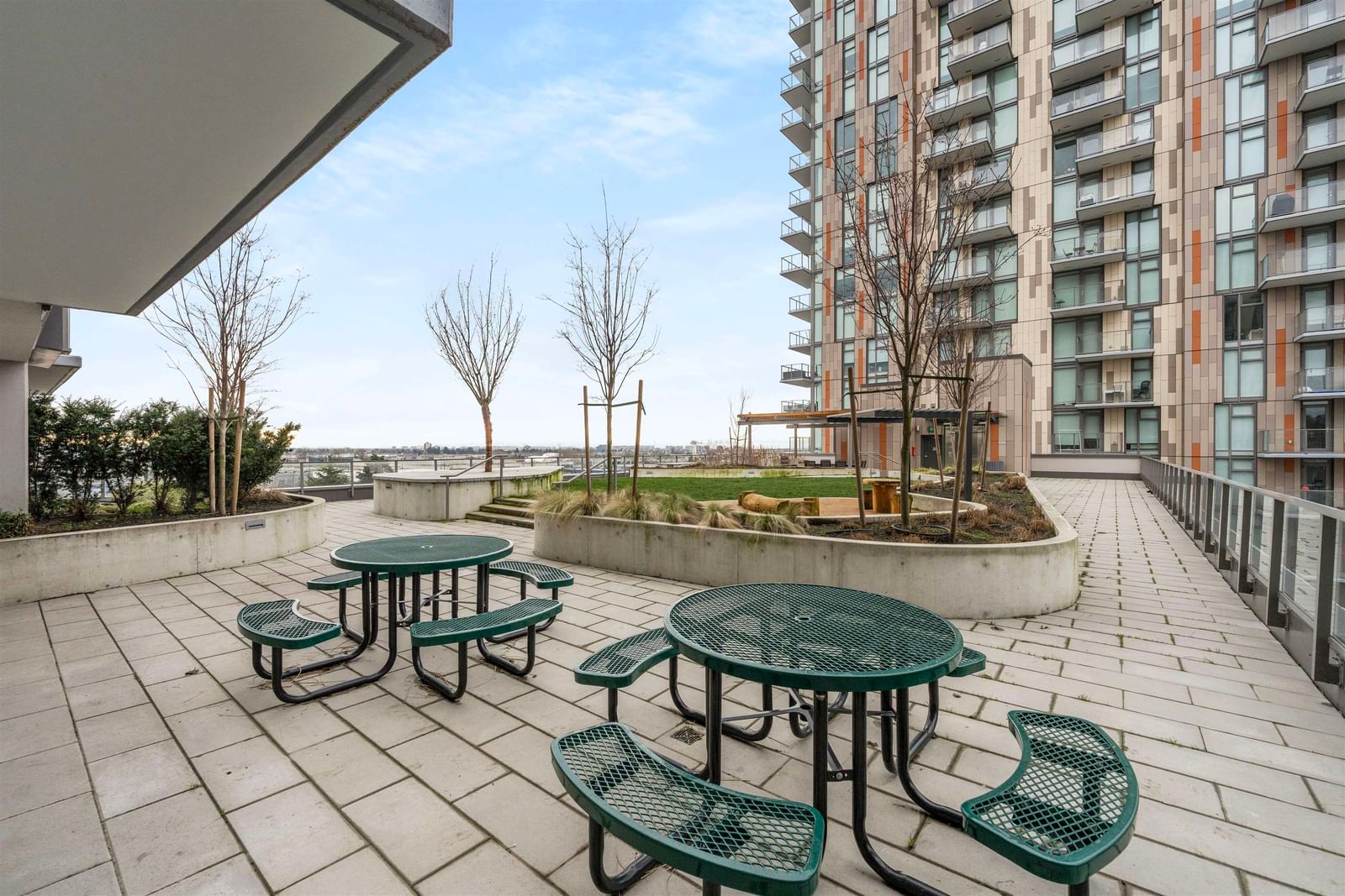 Listing Image 21