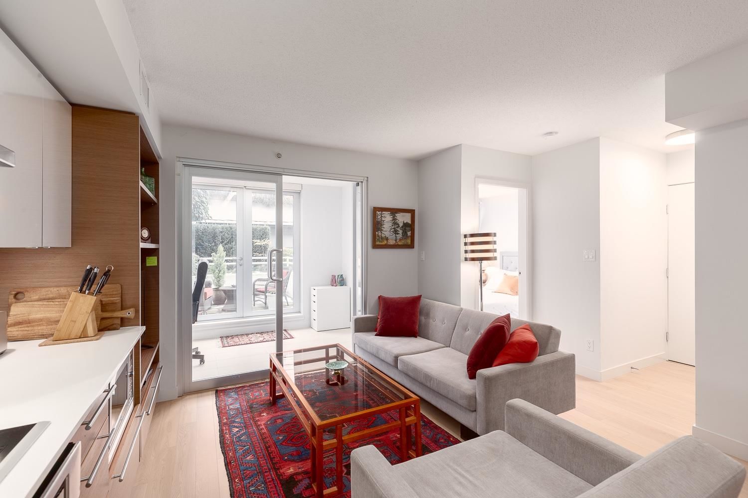 Listing Image 9