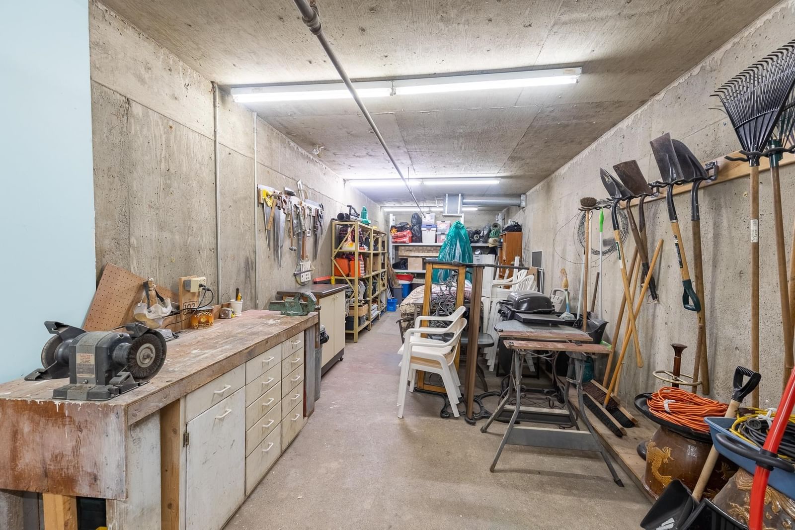 Listing Image 37