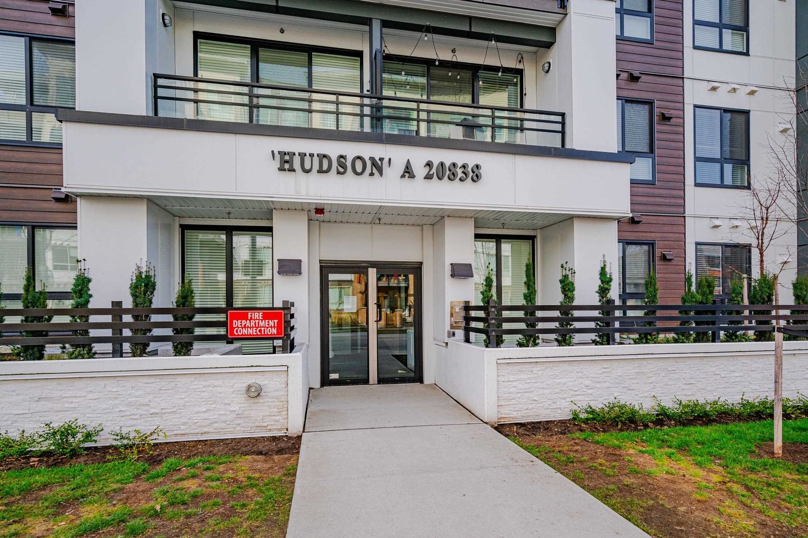 Listing Image 21
