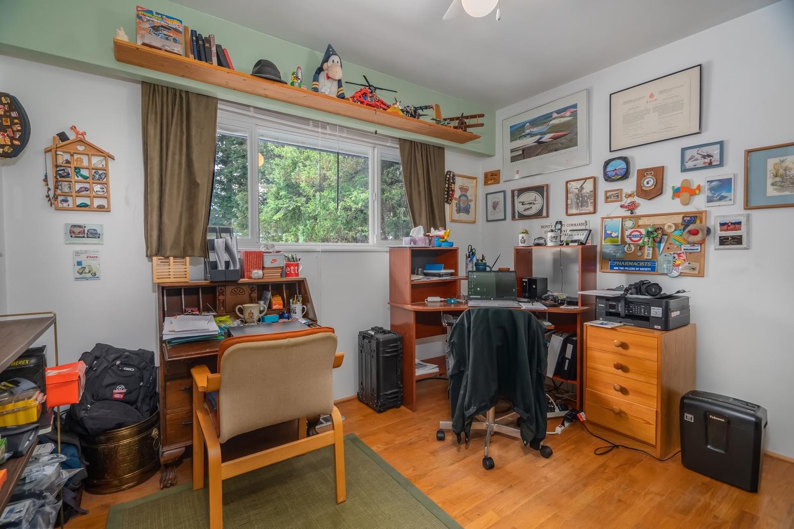 Listing Image 17
