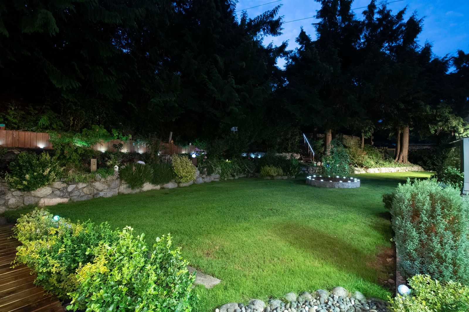 Listing Image 28