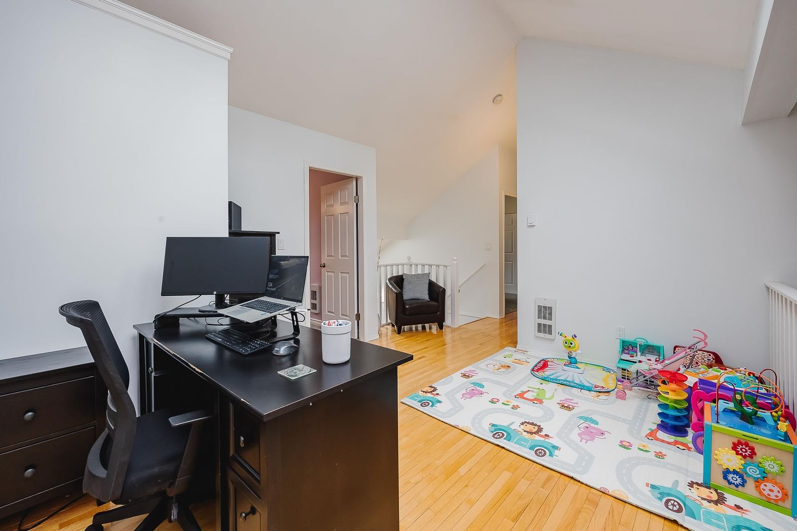Listing Image 25