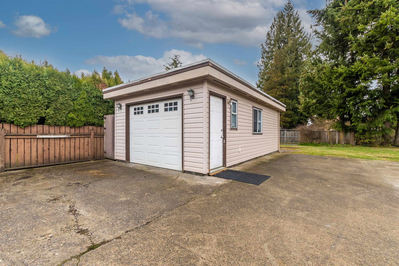 Listing Image 37