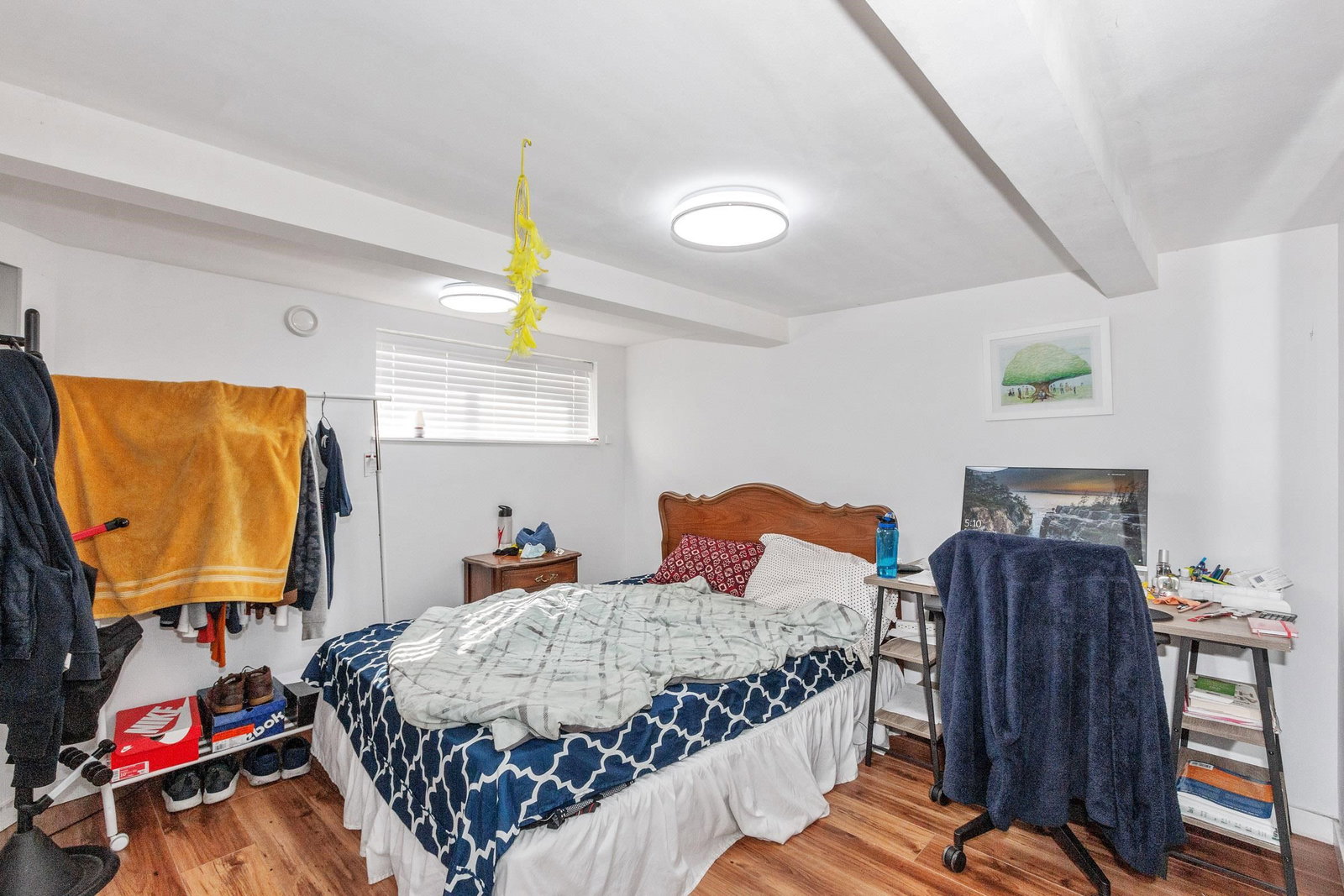 Listing Image 19