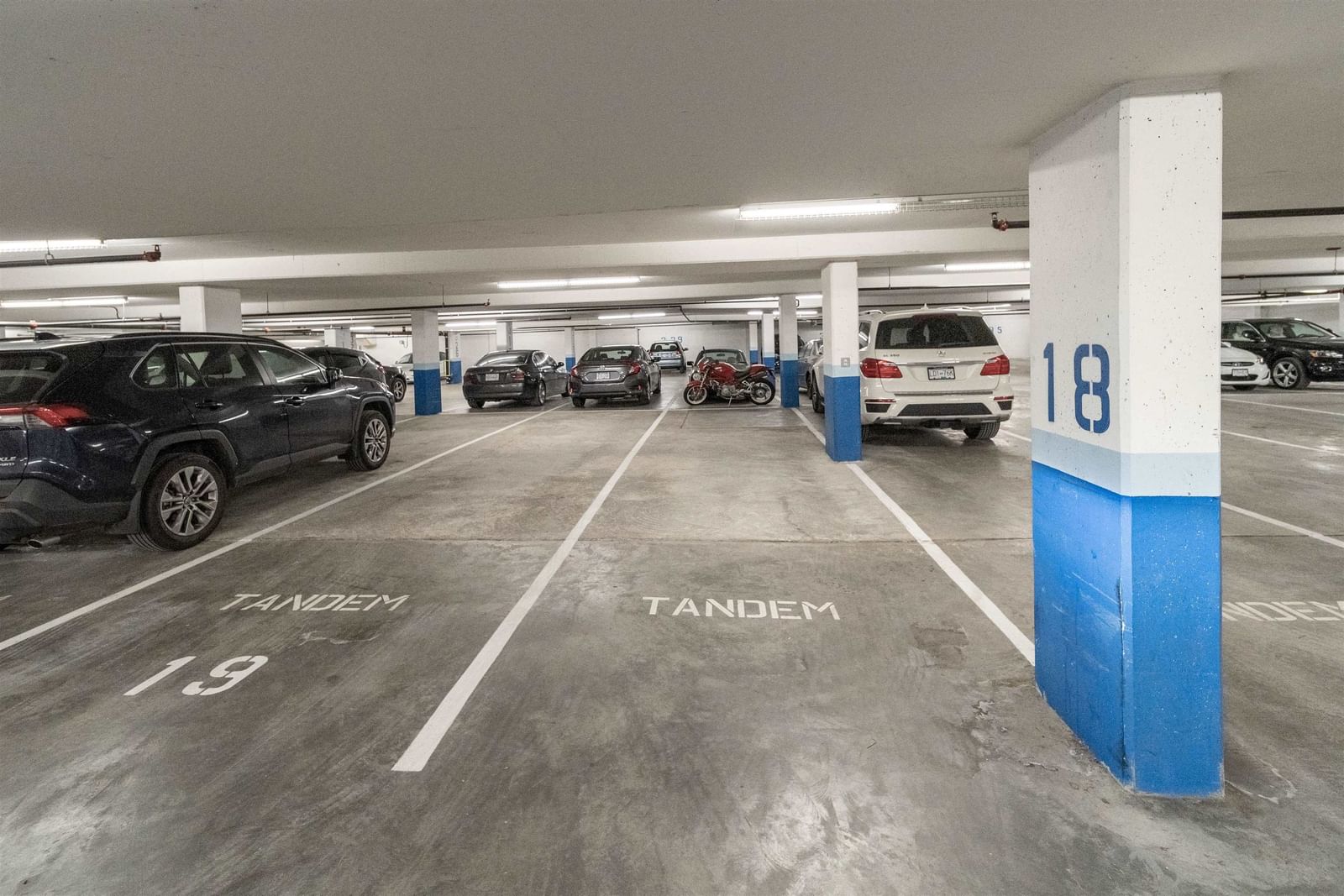 Listing Image 17