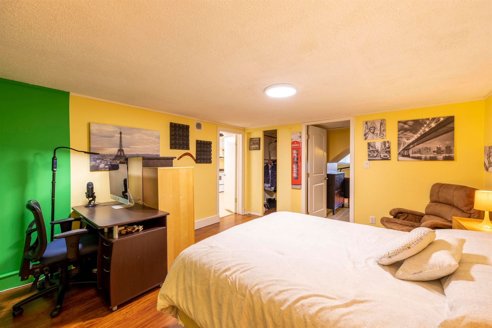 Listing Image 19