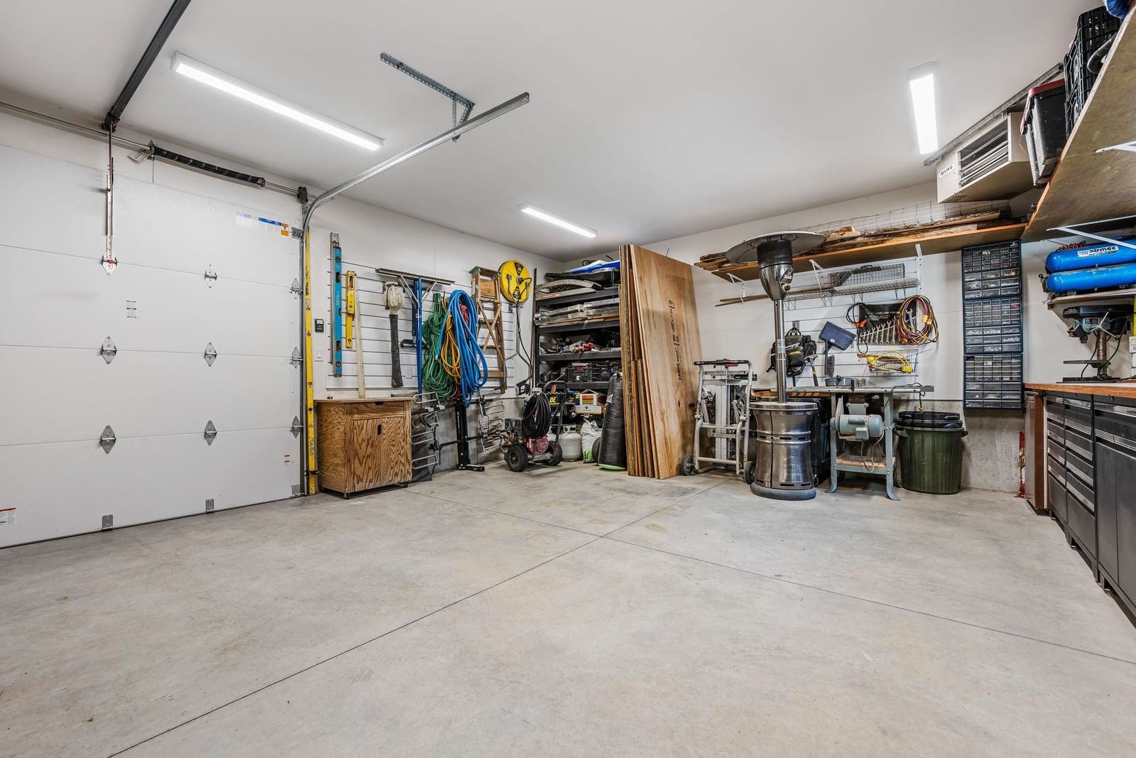 Listing Image 37