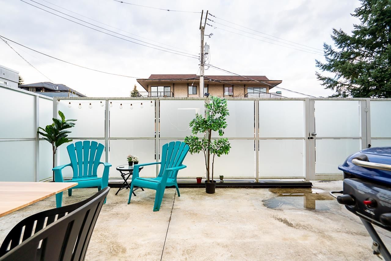 Listing Image 22