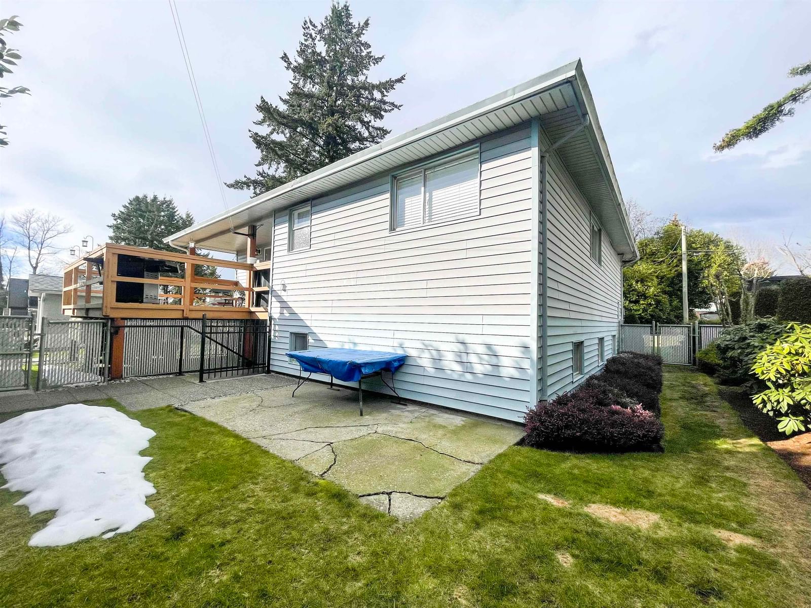 Listing Image 24