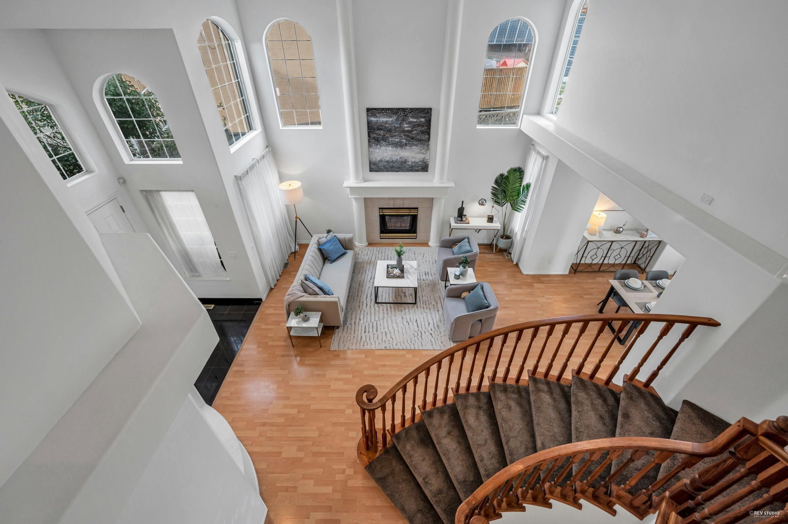 Listing Image 16