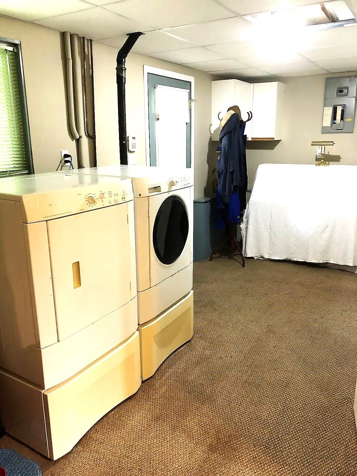 Listing Image 18