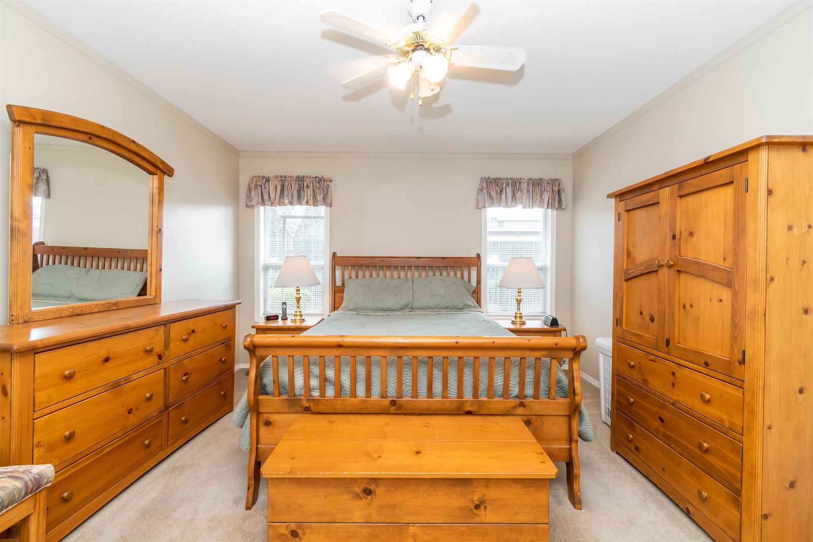 Listing Image 19
