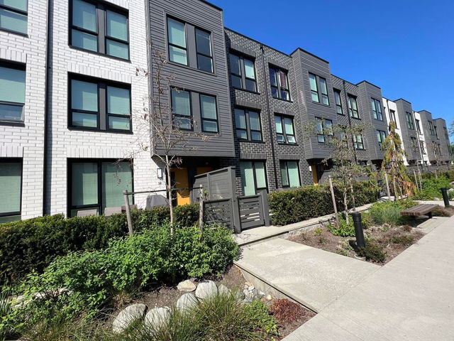 11 - 9278 Slopes Mews